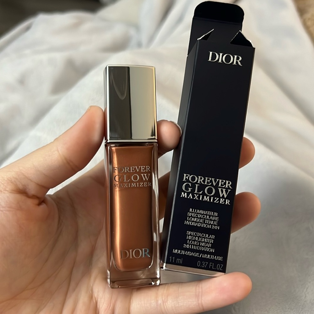Dior forever glow highlighter